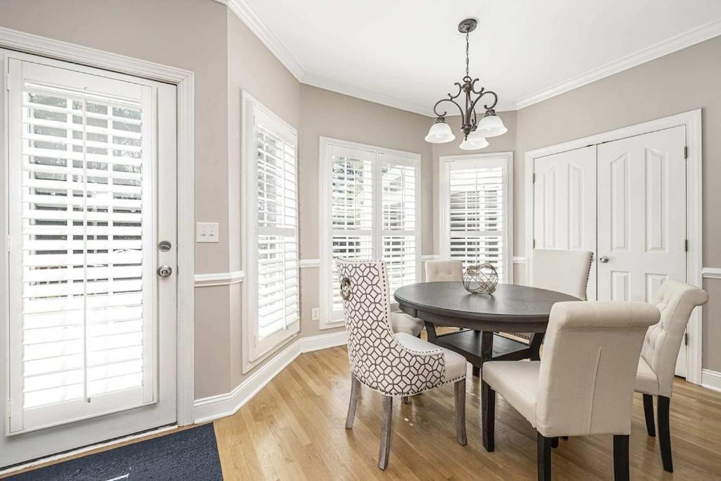 Villa Mckee Manor- South Clt-Matthews-3000 Sq Ft Charlotte Exterior foto